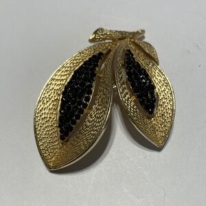 Vintage Gold and Black Leaf Brooch